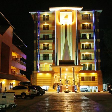 Siam Platinum Pattaya Hotel Kültér fotó