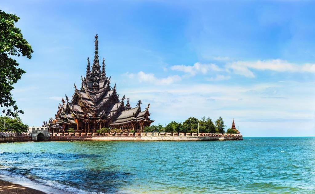 Siam Platinum Pattaya Hotel Kültér fotó