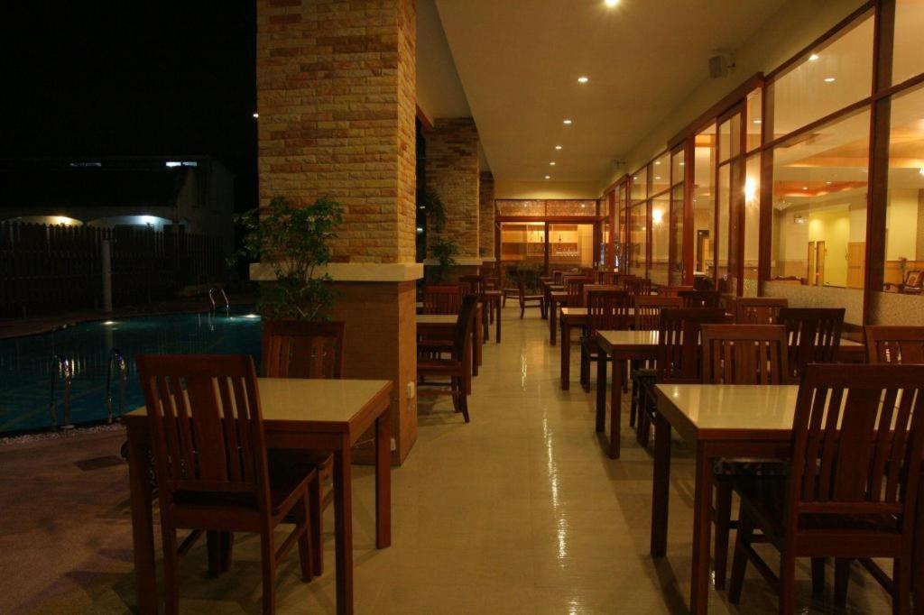 Siam Platinum Pattaya Hotel Kültér fotó