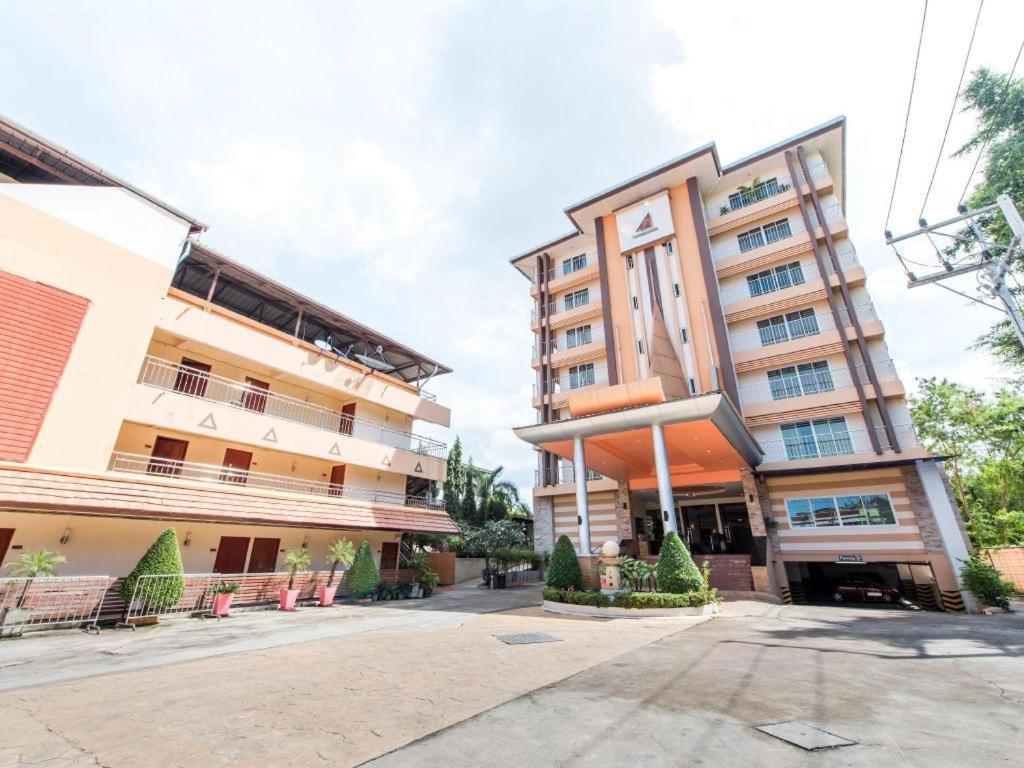 Siam Platinum Pattaya Hotel Kültér fotó
