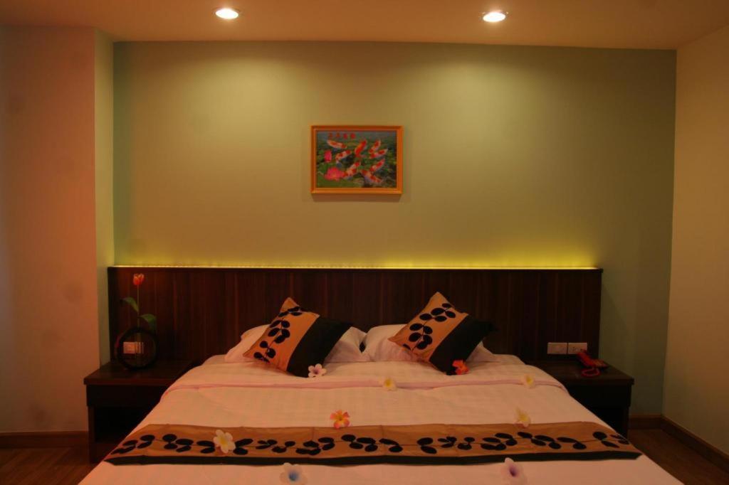 Siam Platinum Pattaya Hotel Kültér fotó