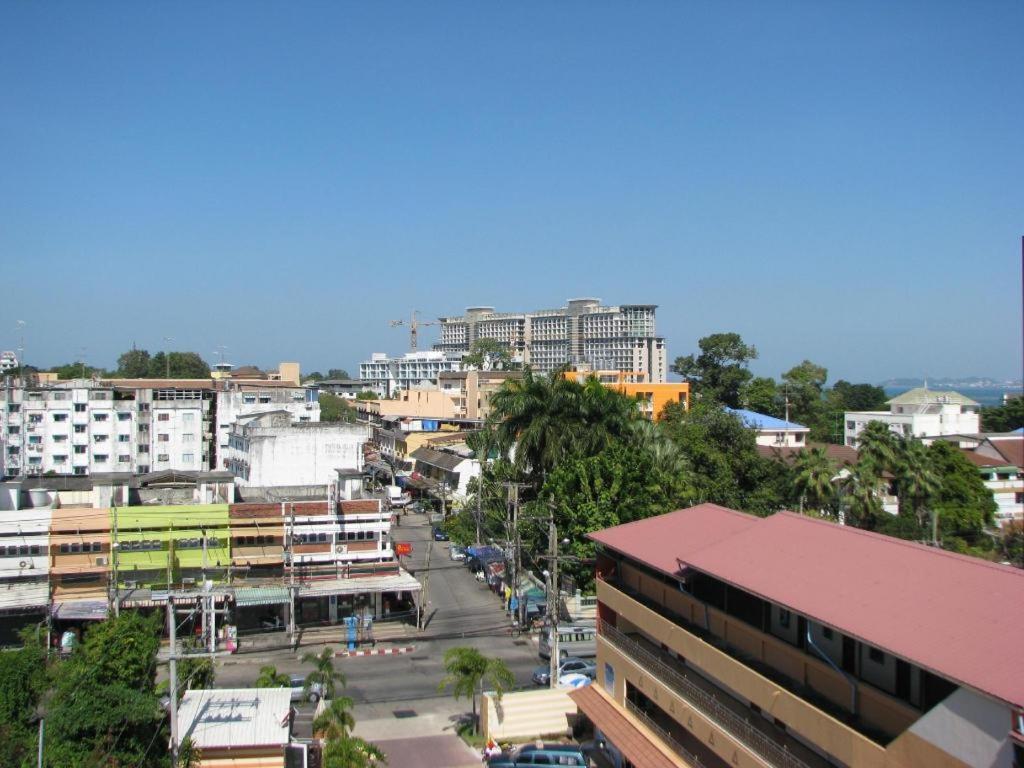 Siam Platinum Pattaya Hotel Kültér fotó