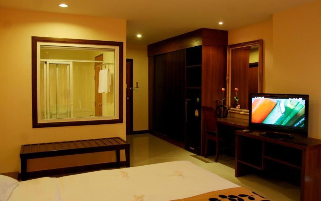 Siam Platinum Pattaya Hotel Kültér fotó