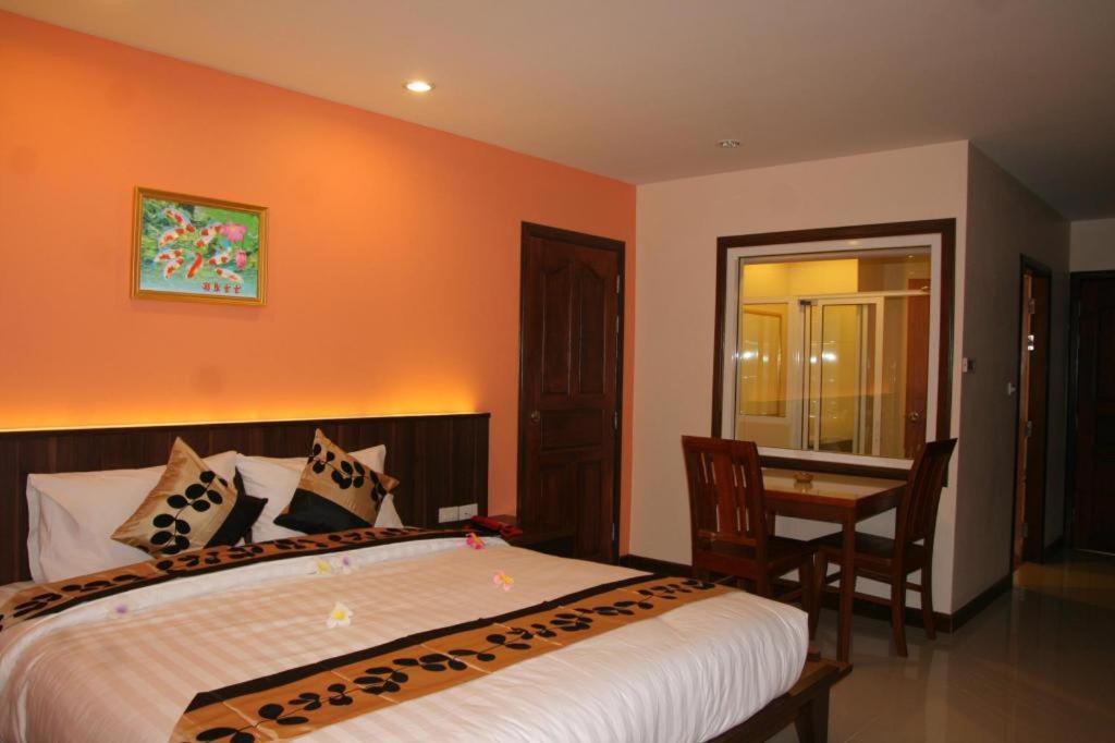 Siam Platinum Pattaya Hotel Kültér fotó