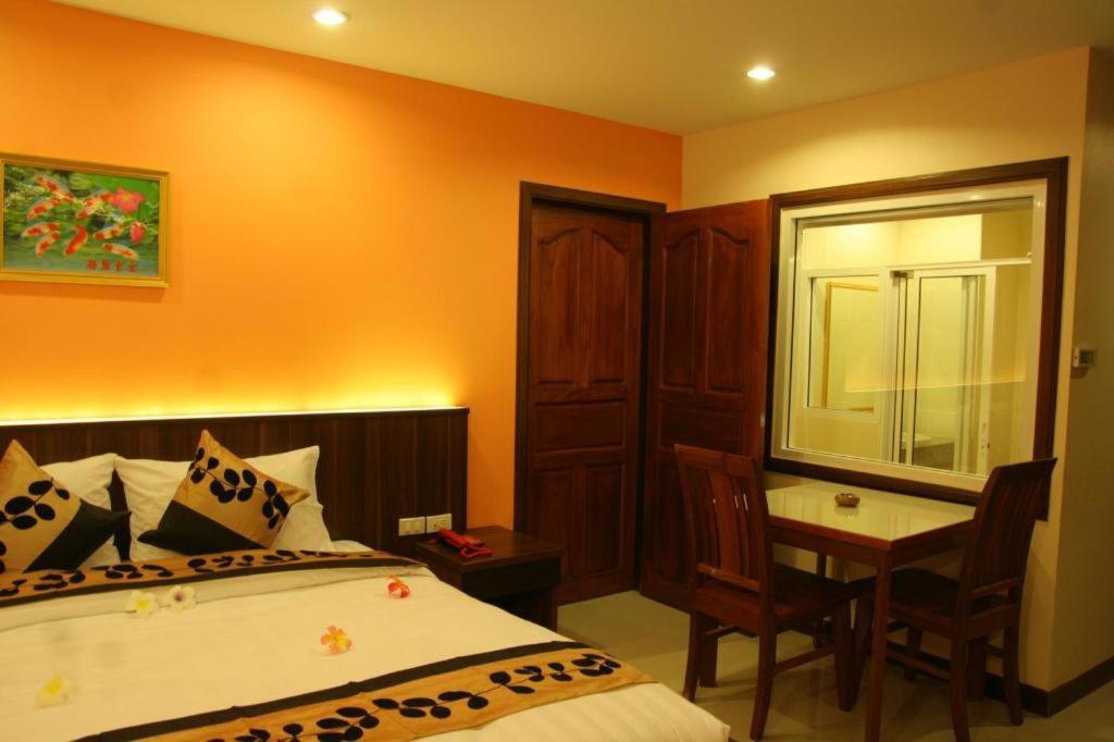 Siam Platinum Pattaya Hotel Kültér fotó